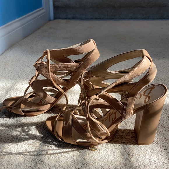 Sam Edelman beige heels - Picture 3 of 5